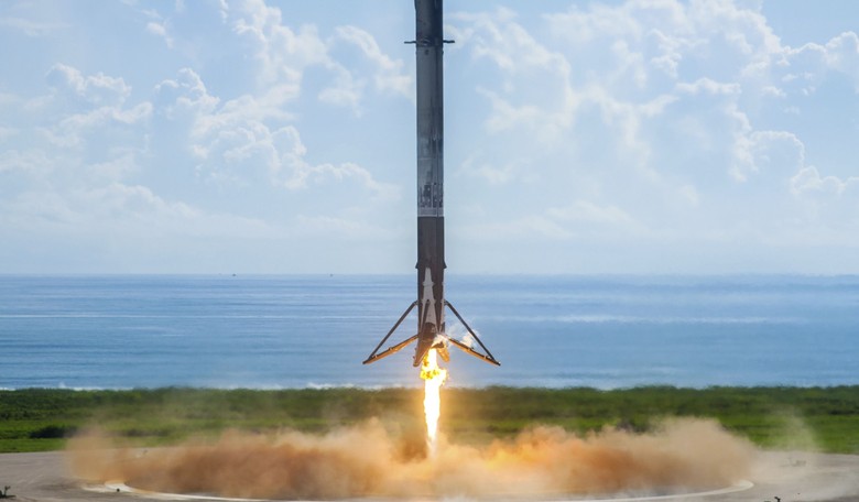 Space X: How not to land a reusable rocket booster