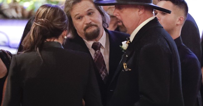 Travis Tritt Has Best Response to Vaccine Fretters at WaPo, Elsewhere on National Anthem Performance