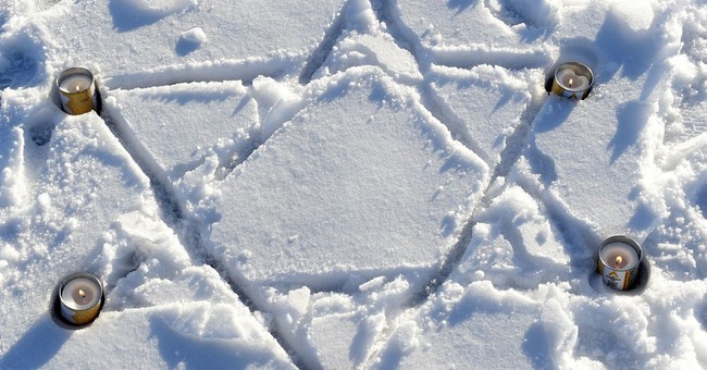 Nashville Hat Emporium Likens COVID Passport to Jewish Star, Gets #Canceled for Anti-Semitism