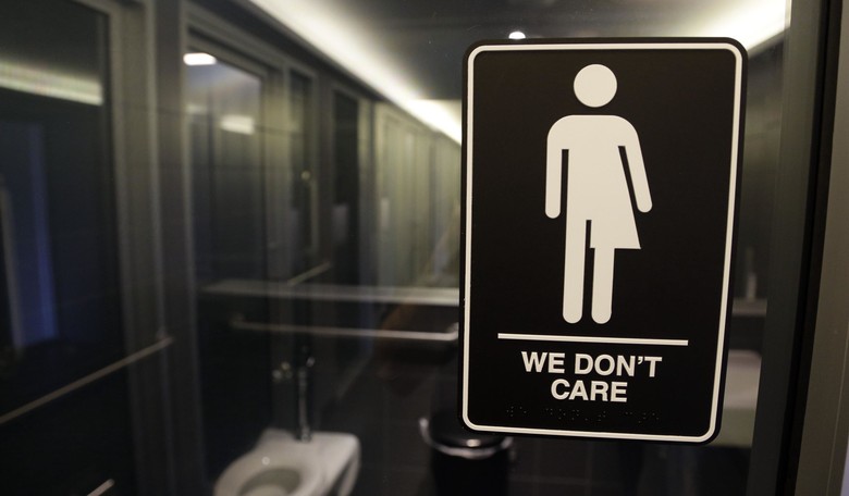 Harvard Professor Insists There Are Two Sexes, Colleague Is 'Appalled'