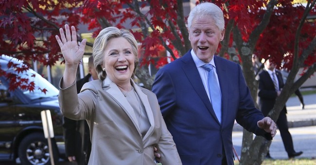 Want to Spend an Evening With the Clintons? Look No Further.