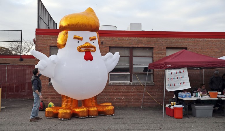 The Morning Briefing: Is Donald Trump Cocky or Just Chicken?