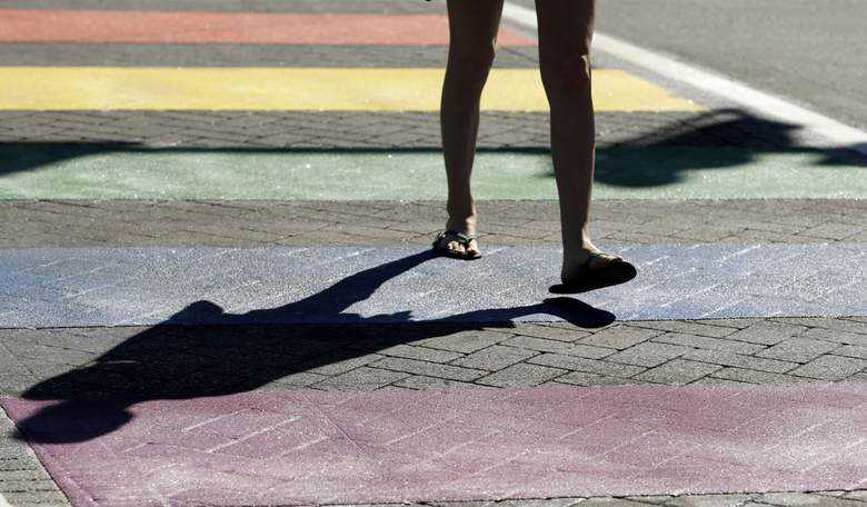 'Transgender Woman' Roxanne Tickle Sues Women-Only App for 'Discrimination'