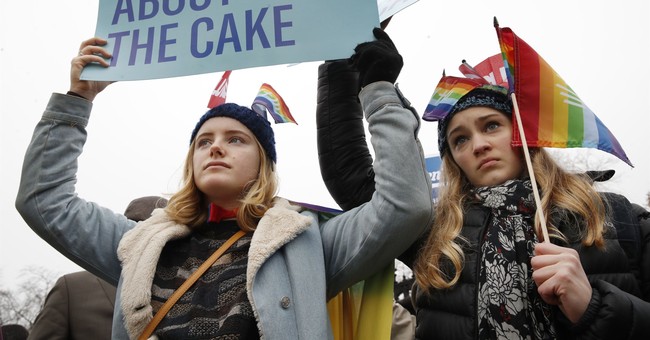 SCOTUS May Yet Approve Gay Wedding Cake Demands