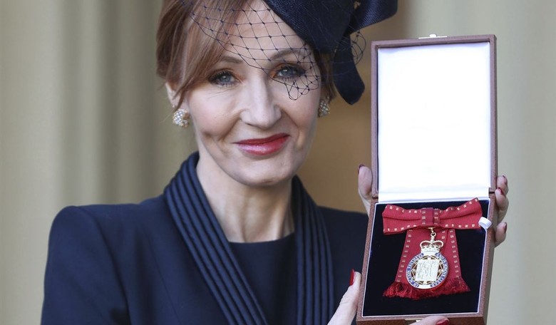 J.K. Rowling Will Not Be Silenced, Says We're 'Living Through a Nightmare'