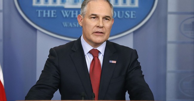 Here's How Many People Have Left the EPA Since Scott Pruitt Took Over