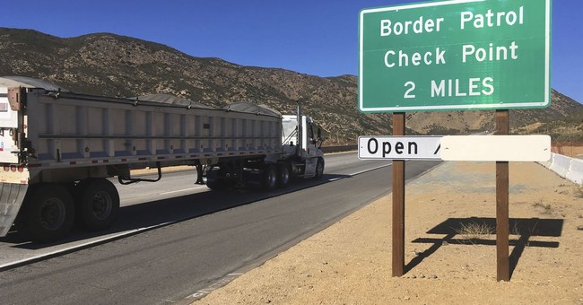 LAPD Officer Accused of Sneaking Illegal Immigrants Across the Border