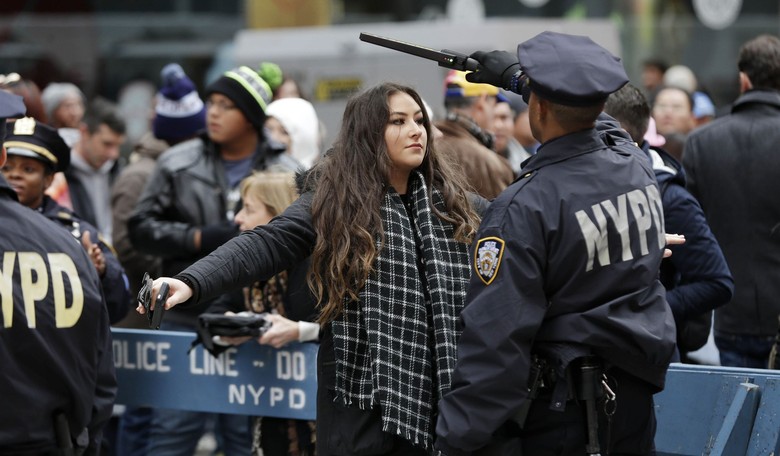More Trouble in DeBlasio’s New York - NYPD Pulls Officers from DA Offices After Prosecutors Start Releasing Rioters