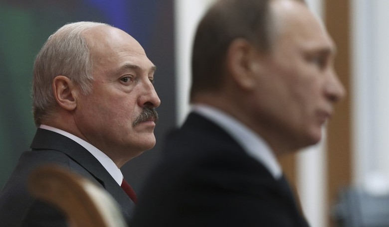 Lukashenko plays with Putin's fire on Ukraine border -- why?
