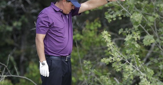 Mickelson says he won't be called as witness in trial
