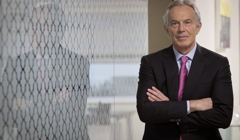 Battle of the Brits: Tony Blair Tells Davos He Wants to Track Your Vaccine Status, Nigel Farage Calls Idea 'Pure Evil'