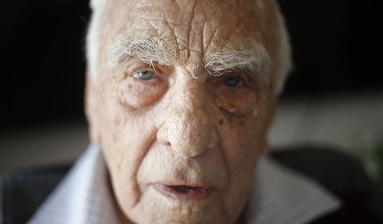 Study: Older Adults May Reverse Cognitive Decline With One Simple Strategy