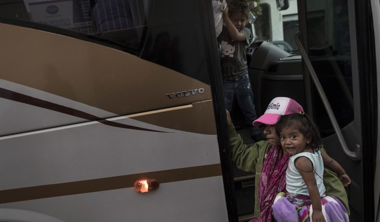 HOT time in the city - Black Chicagoans got something to say about migrants