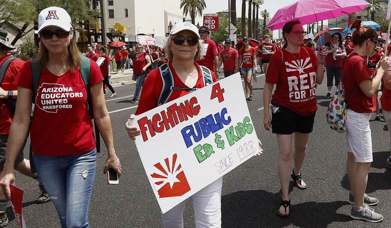 People Are Pulling Their Kids Out of Public Schools