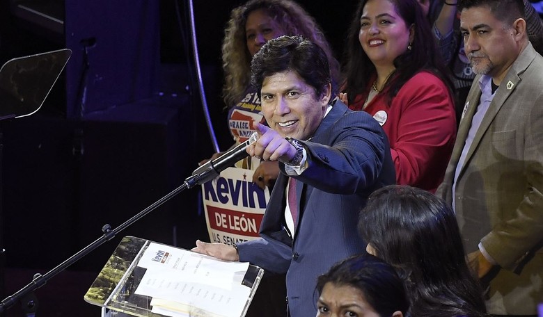 VIDEO: CA's Kevin "This is a Ghost Gun" de Leon Royally Flubs the Pledge of Allegiance