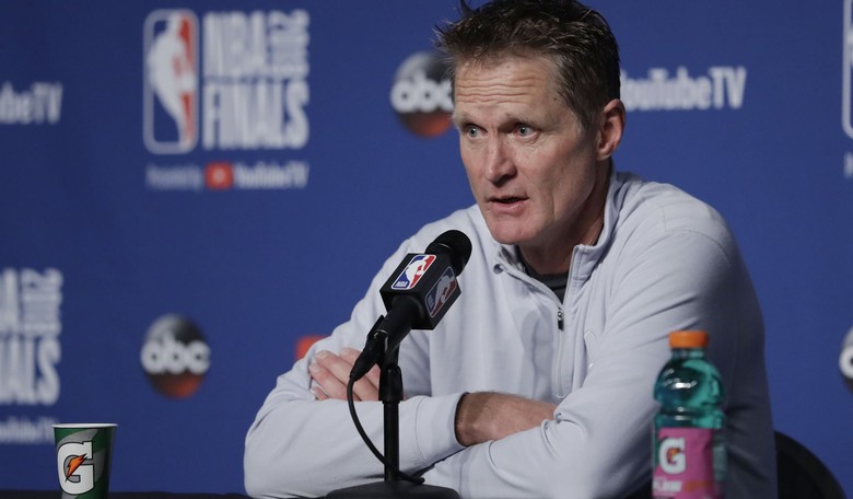 Golden State coach Steve Kerr calls for more gun control