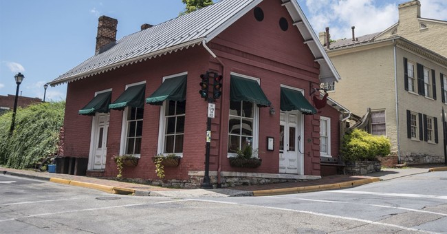 Owner of Red Hen Resigns From Local Business Organization