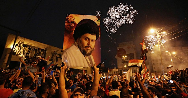 BREAKING: Iraq Presidential Palace Stormed, U.S. Embassy Helicopter Evacuation