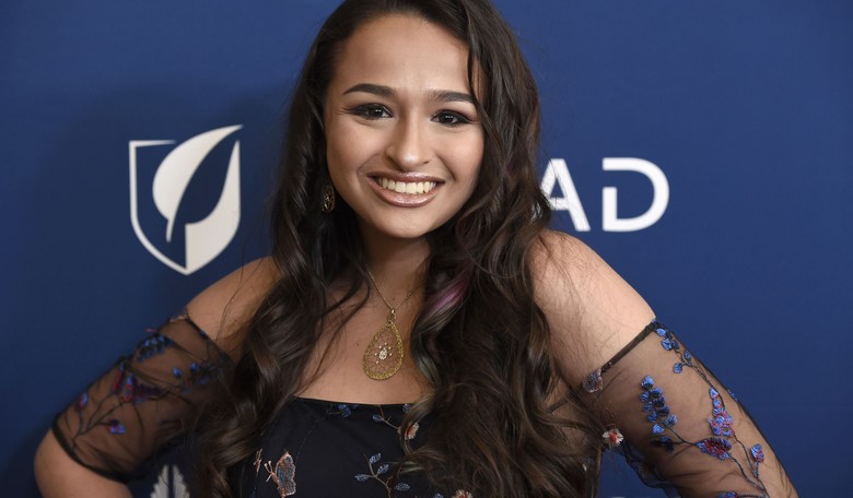 'I Just Want to Feel Like Myself,' Tearfully Admits America's Most Famous 'Trans Kid' Jazz Jennings