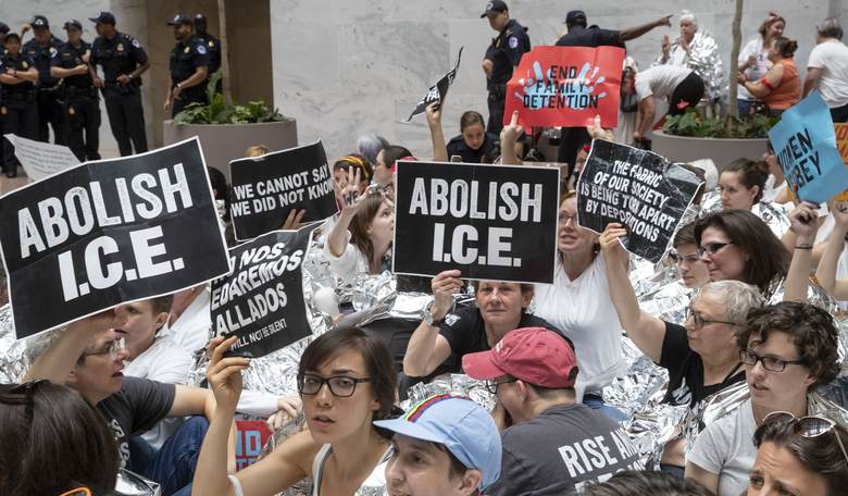 Mayor Adams: illegal immigration will "destroy" NYC