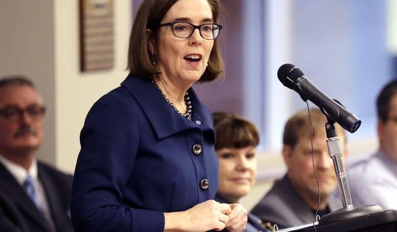 Oregon Gov. Kate Brown Rejects Federal Law Enforcement Except When Occupiers Are Conservative