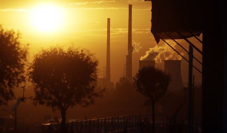 Nations 'Ghost Dancing' at Climate Summit on Carbon Emissions