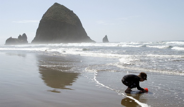 Oregon County Exempts Non-Whites from Mandatory Mask Order