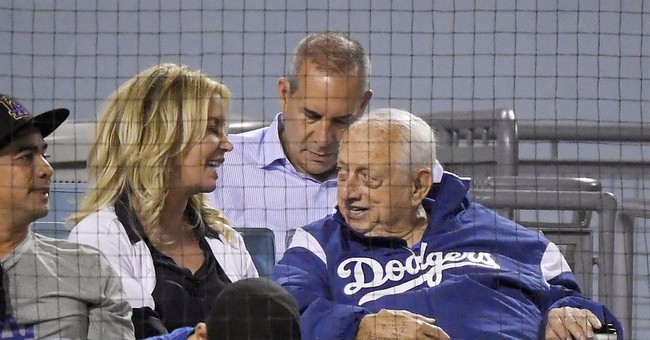 Baseball World, Fans Mourn, as Dodgers Legend Tommy Lasorda Dies at 93