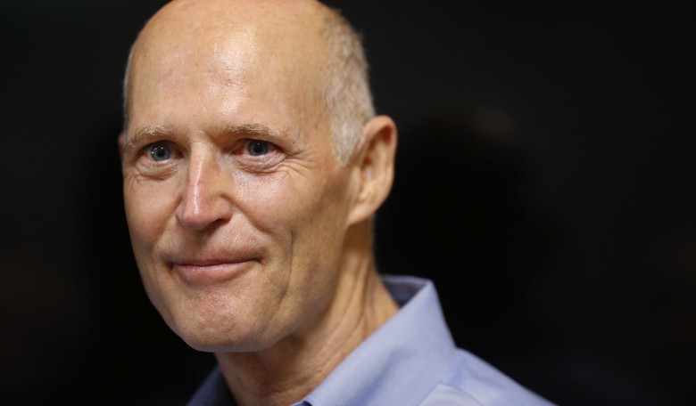 In McConnell vs Scott, let the guy who hustles for his team win the day