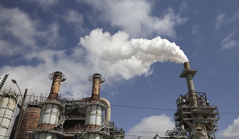 Skål to Hypocrisy: Norway Oil Fund Demands Climate Actions from U.S. Refiner