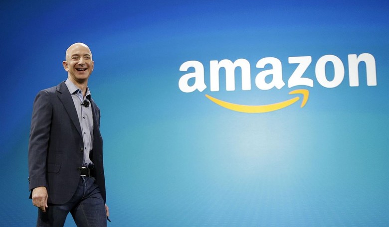 'Abolish the Present': Activists Set up Guillotine in Front of Bezos Home — Demand End of Amazon