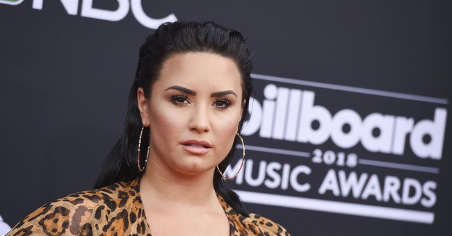 Exciting News: We Have Demi Lovato and Neil deGrasse Tyson Debating on Whether Aliens Is an Offensive Term