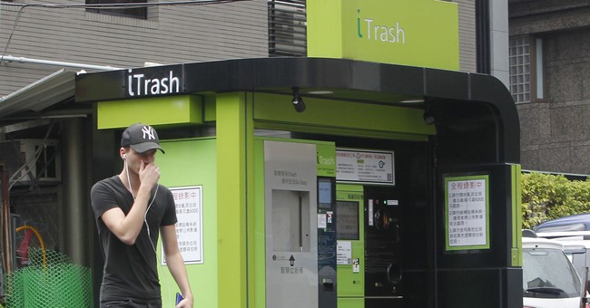 Time to Take out the Trash: Conspiracy-Mongers and RINOs