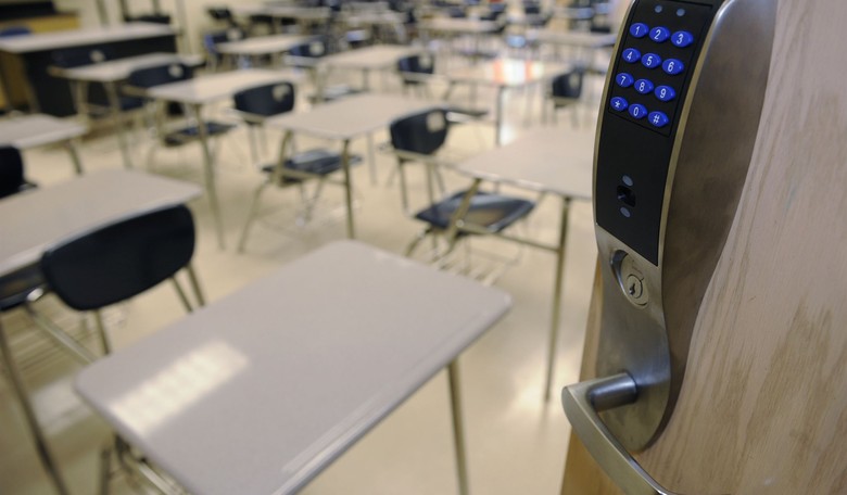 Affluent Parents Organizing in Secret Against Radical Leftist Ideas in Elite High Schools