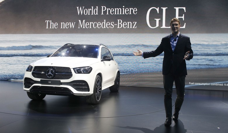 CCP-Tied ‘Spyware’ TikTok Cuts Deal With Mercedes-Benz