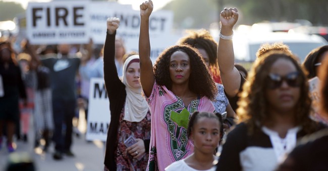 Dramatic Bodycam Video Captures Shooting by Nashville Police Officer -- Black Female Motorist Killed