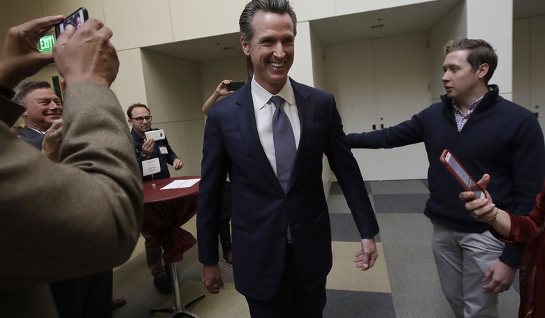 California Begins Illegal Alien Handouts Amid Growing Backlash