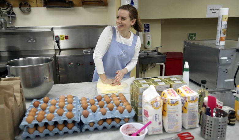 A Bakery Avoids Pandemic Bankruptcy by Creating the Most Perfect, Crappy Cake