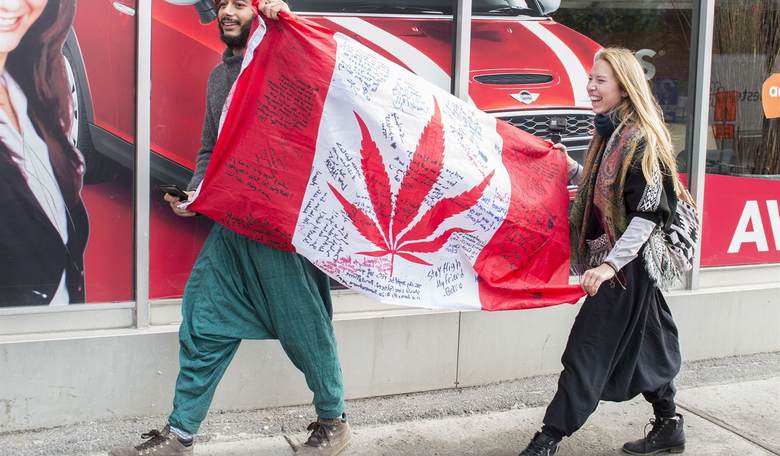 An 8-Year-Old Enters a Raffle at a Youth Hockey Game, Wins $200 Worth of Marijuana