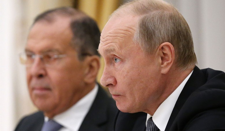 Russia Warns Nations of 'Consequences' for Sending Weapons to Ukraine and Wonders if Germany Was Ever "De-Nazified"
