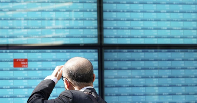 Dow Jones Tumbles, Wells Fargo Clamps Down on Personal Lines of Credit