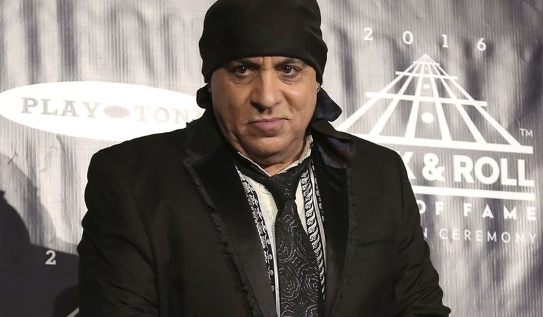 Steven Van Zandt Is Bruce Springsteen’s Guitarist. He Hates You. He Wants You Dead.