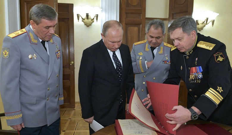 Is Russian Military Buildup on Ukraine Border a Bluff?