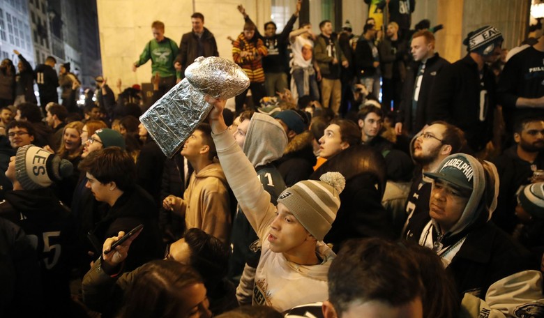 Los Angeles County Bans TVs at Bars Just in Time for the Super Bowl