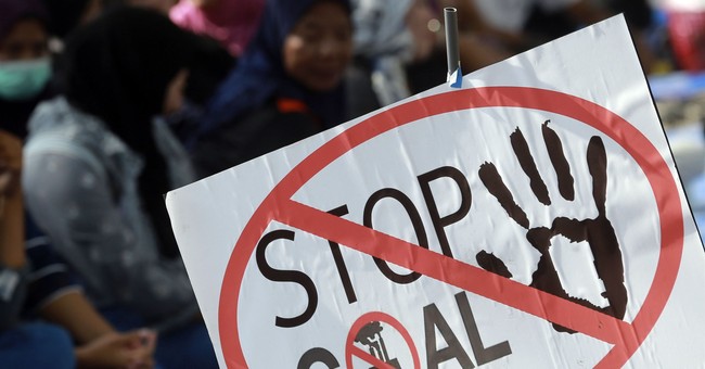 WATCH: Environmentalists Block NYC Rush Hour Traffic -- Any Guesses?