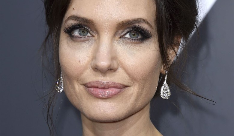 Angelina Jolie rushed to bomb shelter in Ukraine amid air-raid siren