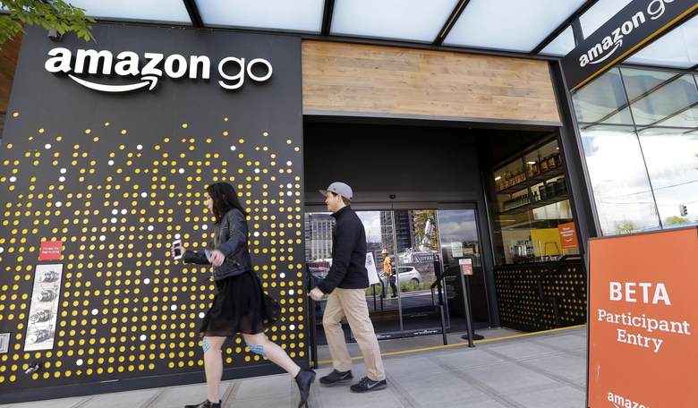 'Extremely Peaceful' Antifa and BLM Riot and Loot In Seattle: Attack Amazon Go, Other Stores and Police