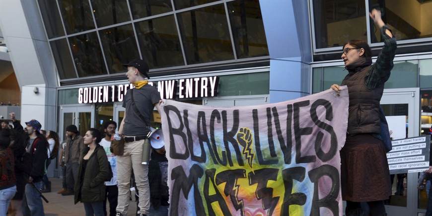 Top 10 Reasons I Won't Support the #BlackLivesMatter Movement
