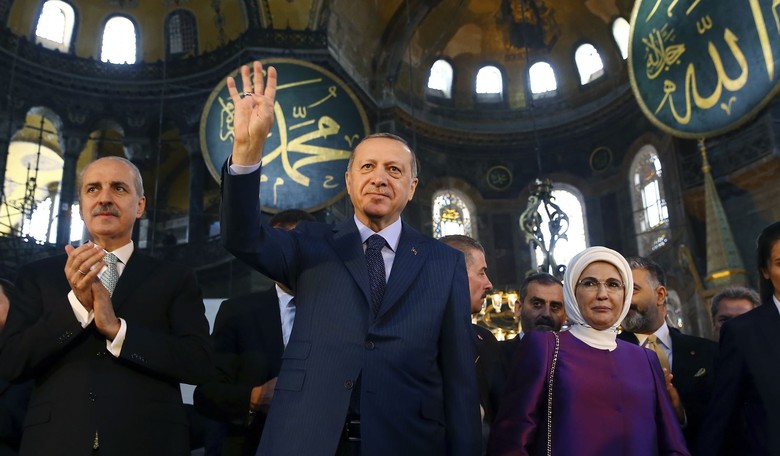 Christian Theologian Says Christians Should Be 'Delighted' at Hagia Sophia Becoming a Mosque