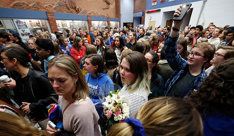 Poll Reveals Nearly 40% Of College Republicans and Democrats Think The Other Side is ‘Evil’